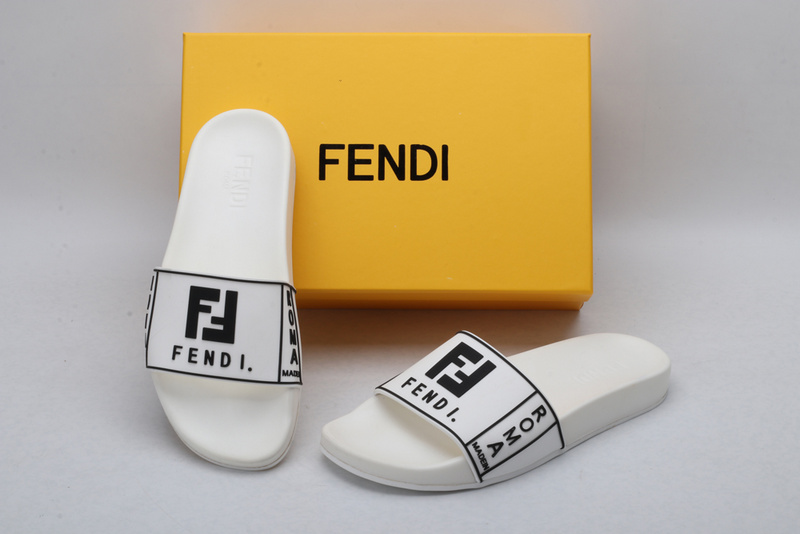 FEN* Slippers