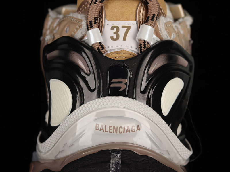 Balenciaga Runner Sneaker