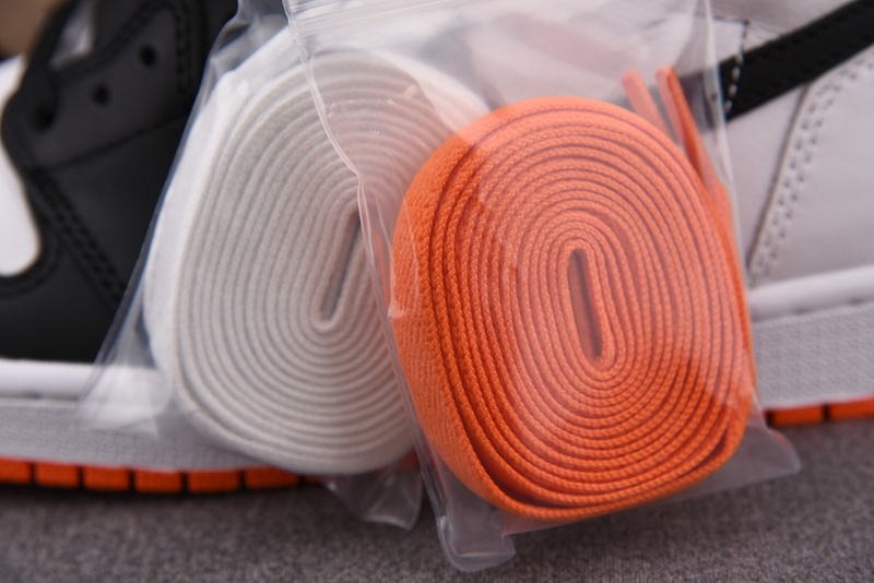 Air Jordan 1 Retro High Electro Orange 555088-180