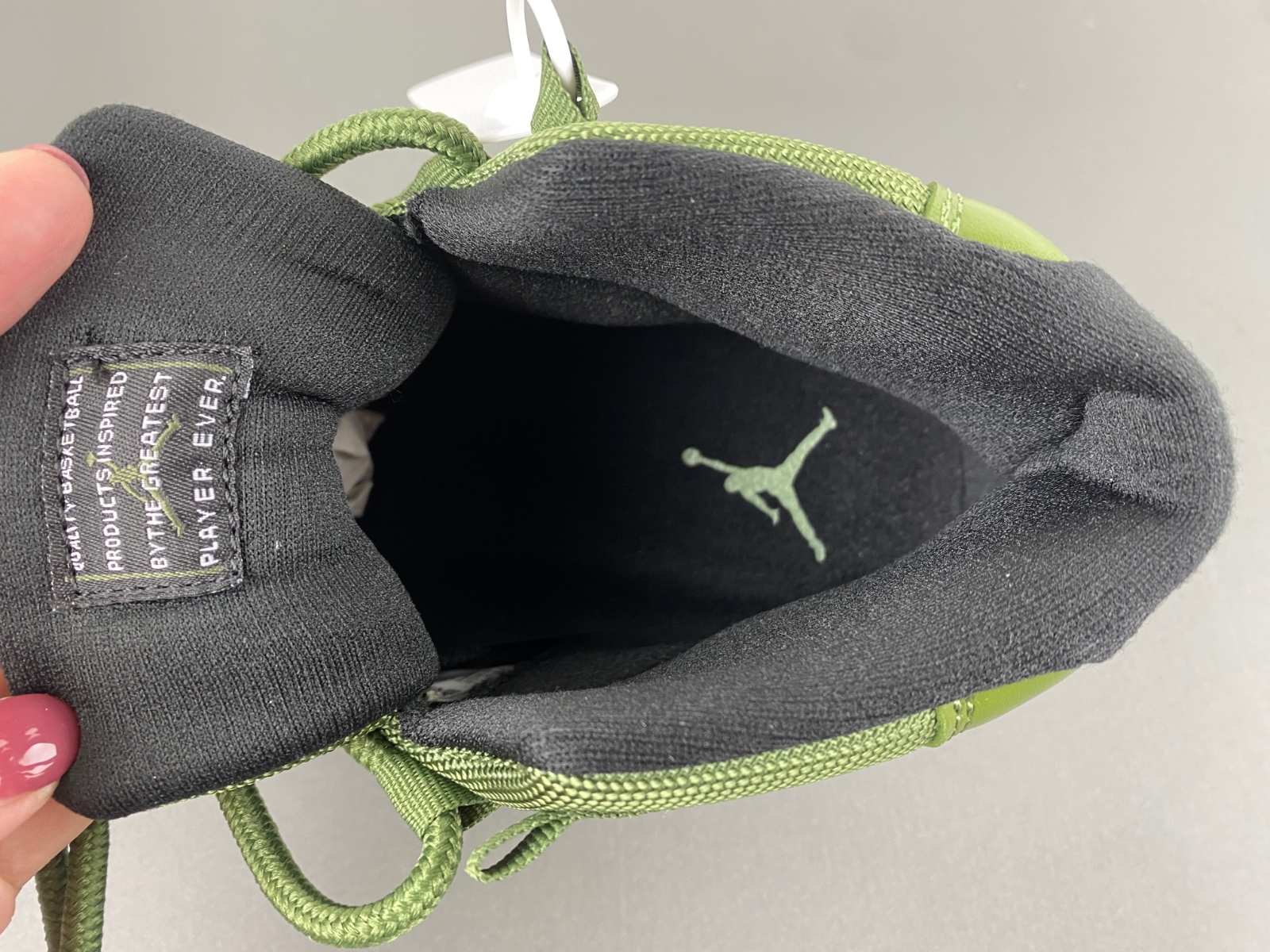 Air Jordan 11   CT8012-300