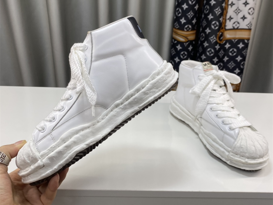 Maison Mihara Yasuhiro High-Top Sneakers MMY-020