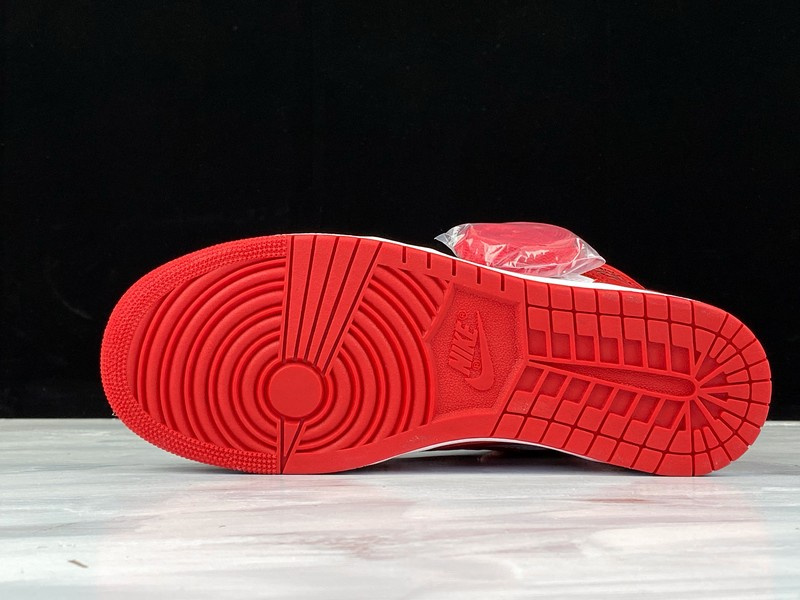 AIR JORDAN 1 HIGH ’85 NEW BEGINNINGS “CHICAGO” CQ4921-601