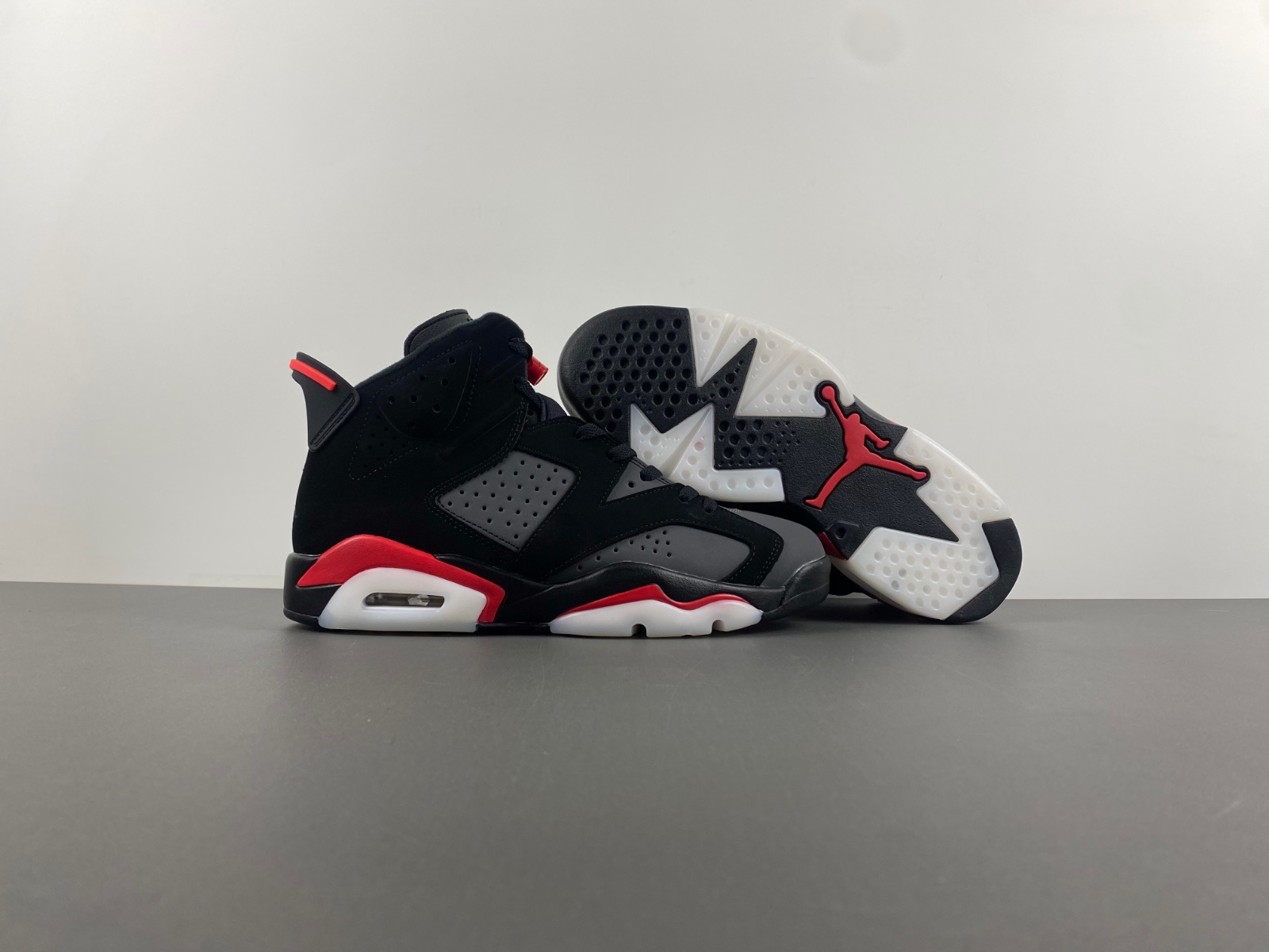 Air Jordan 6 “Fire Red”    CT8529-064