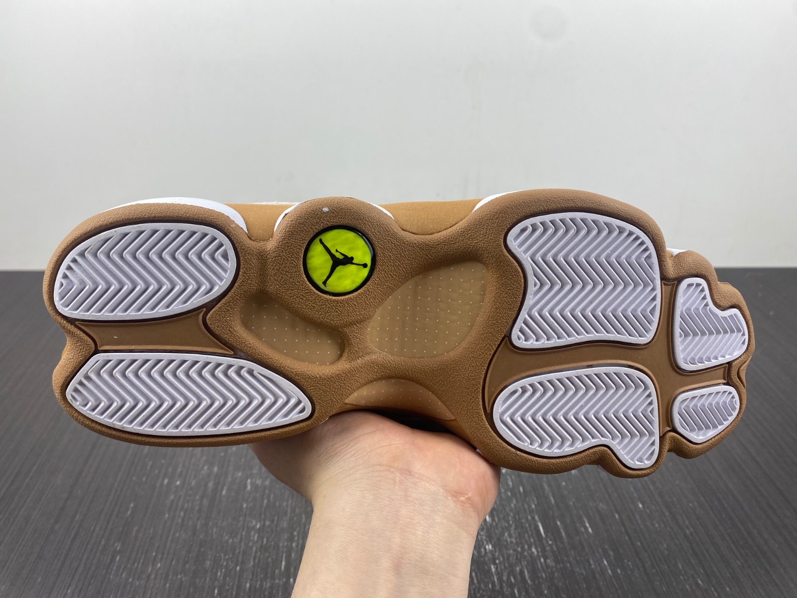 Air Jordan 13 Wheat (2023) 414571-171