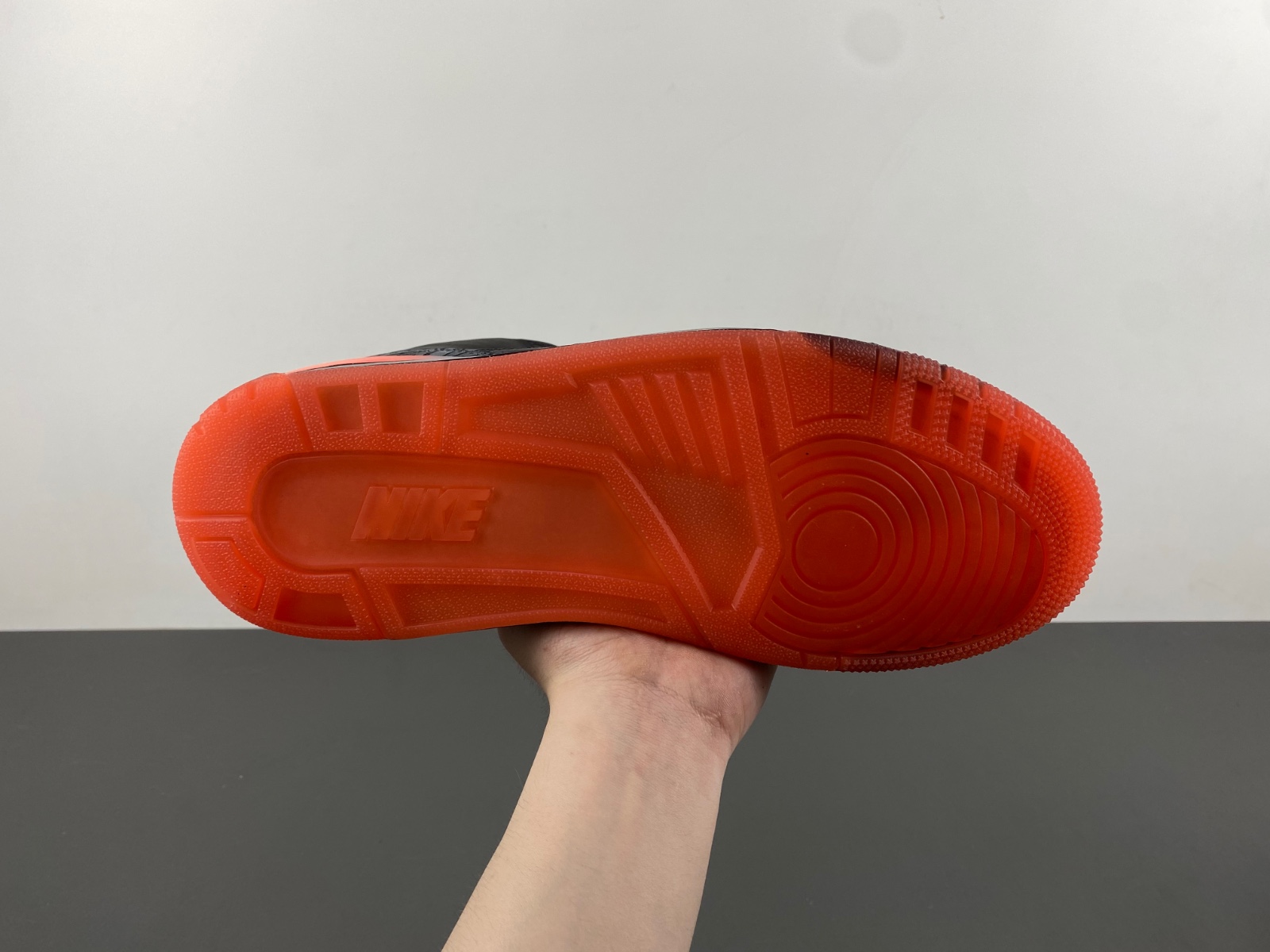 J Balvin x Air Jordan 3 "Rio"  FN0344-001