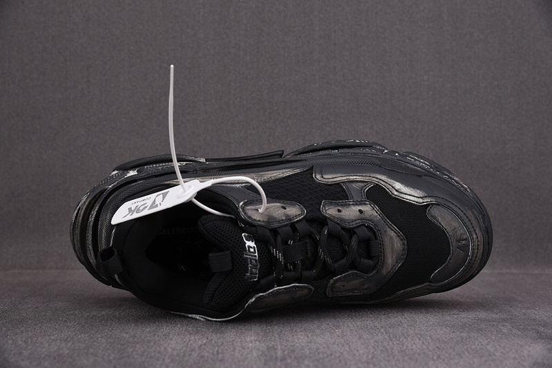 Balenciaga TRIPLE S TRAINER