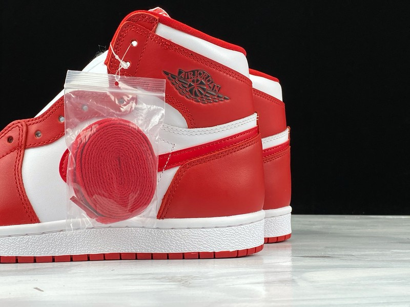 AIR JORDAN 1 HIGH ’85 NEW BEGINNINGS “CHICAGO” CQ4921-601
