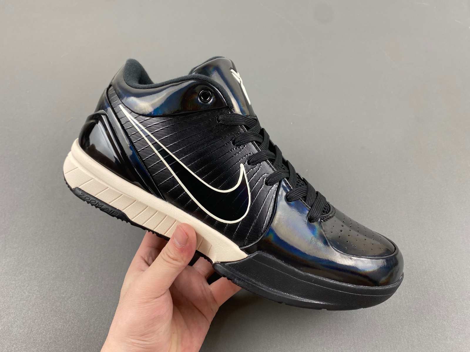 UNDEFEATED x Nike Kobe 4 Protro   CQ3869-001