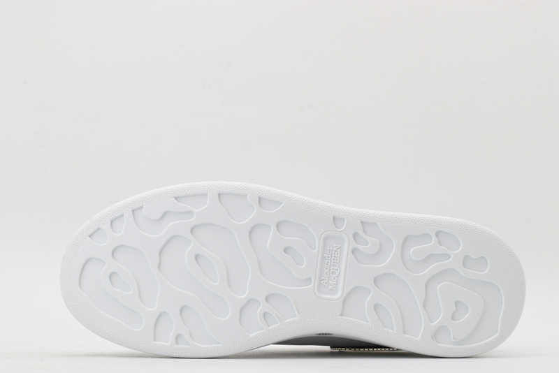 MCQUEEN OVERSIZED SNEAKER