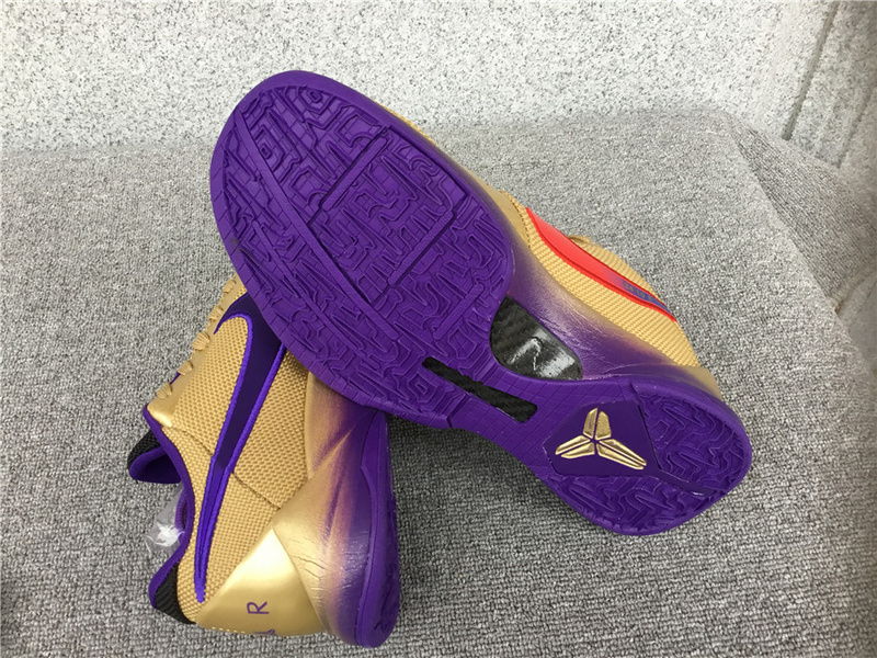 Nike Undefeated X Zoom Kobe 5 Protro 