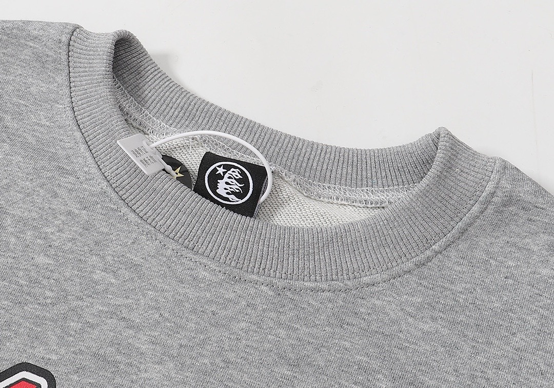 HELLSTAR long SLEEVE 2403009