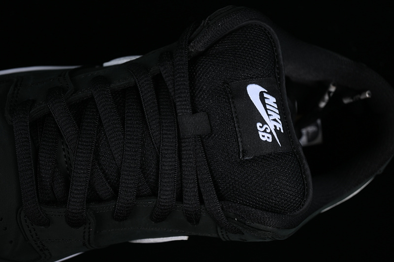 Nike SB Dunk Low Pro Black Gum CD2563-006