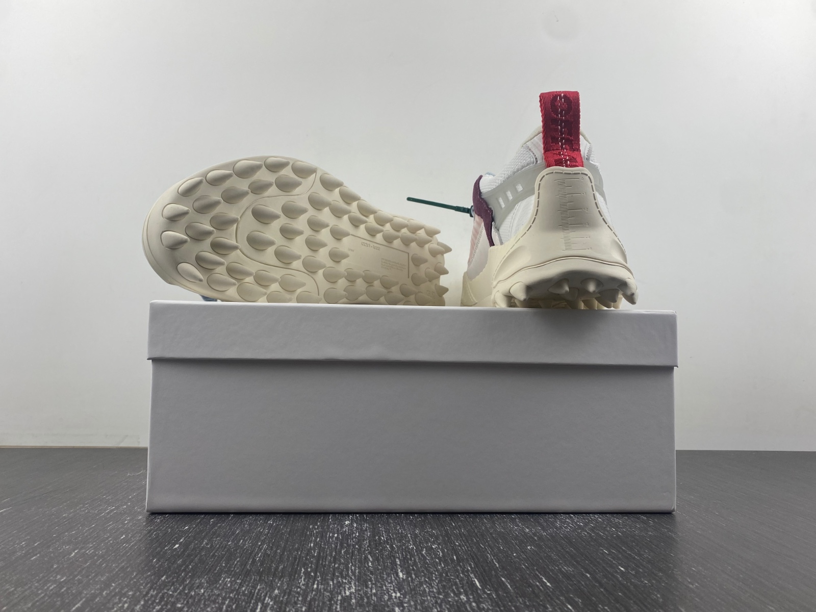 OW C/O​ ODSY-1000 SNEAKERS