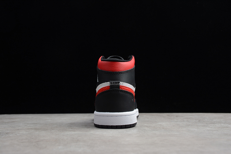 AIR JORDAN 1 BLACK WHITE GYM RED KID-555088-061