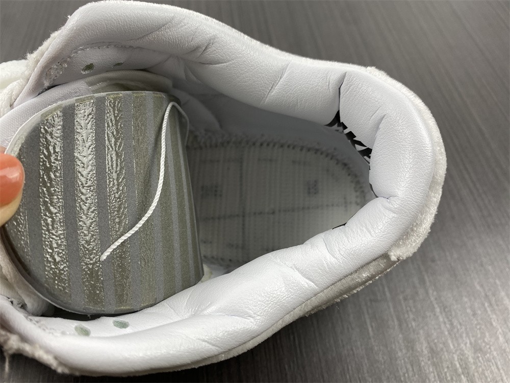 Dover Street Market Nike Dunk Low DH2686-100