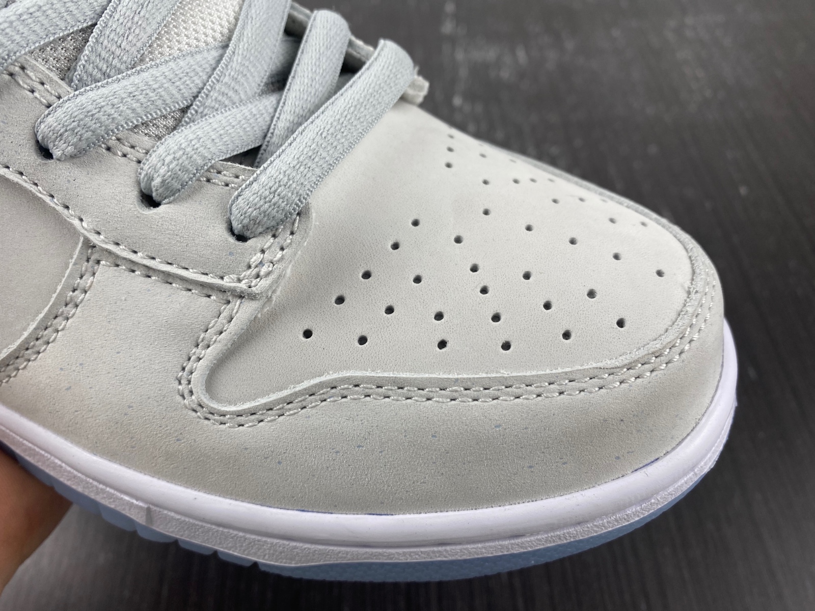 Concepts x Nike SB Dunk Low "White Lobster" FD8776-100