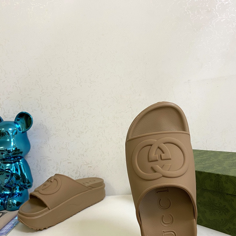 Gucci slide (EU35-EU45)