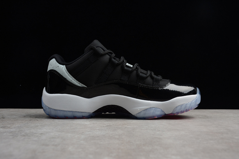 Air Jordan 11 Retro Low "Infrared 23" 528895-023