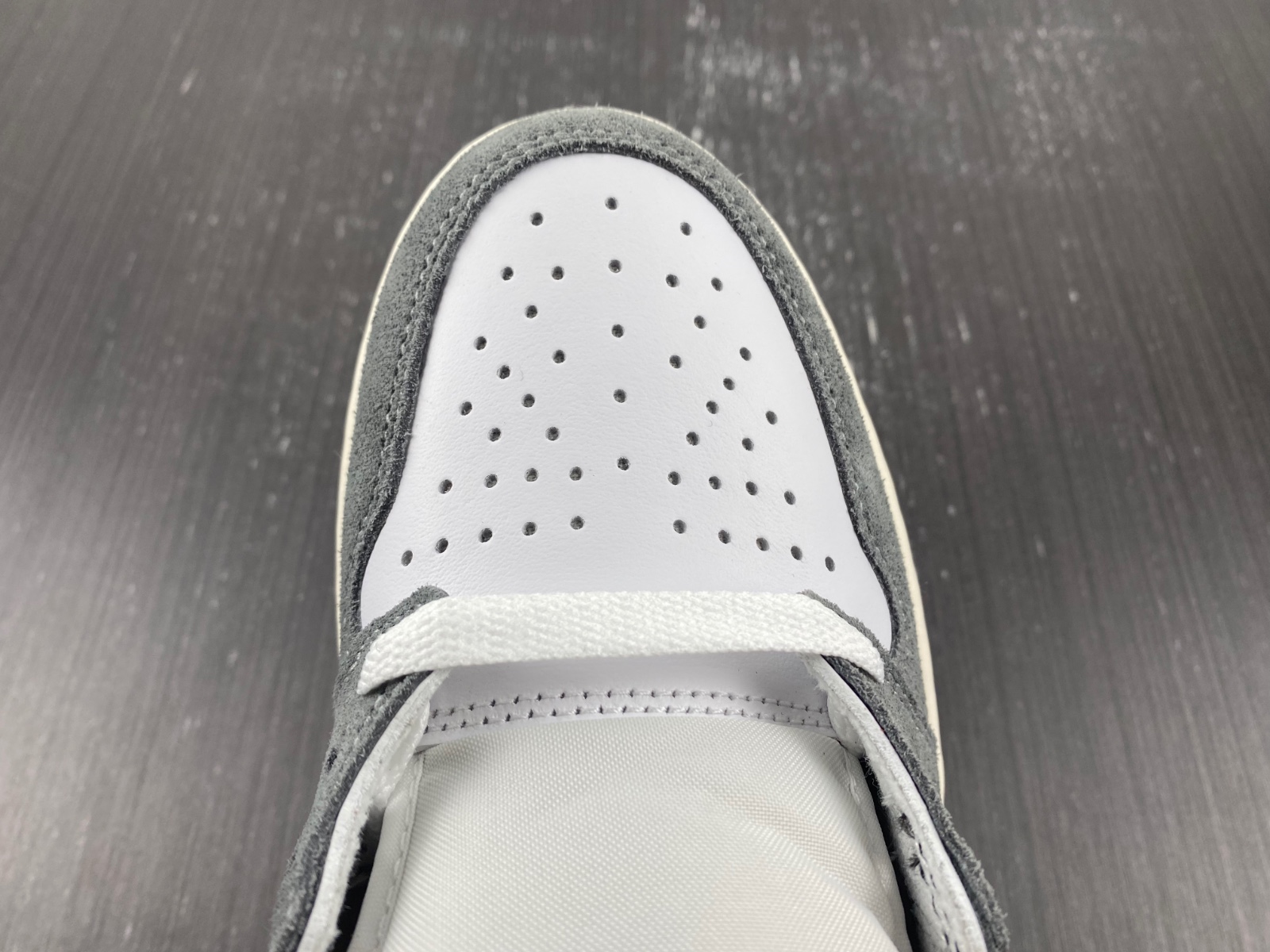 Air Jordan 1 Retro High OG 