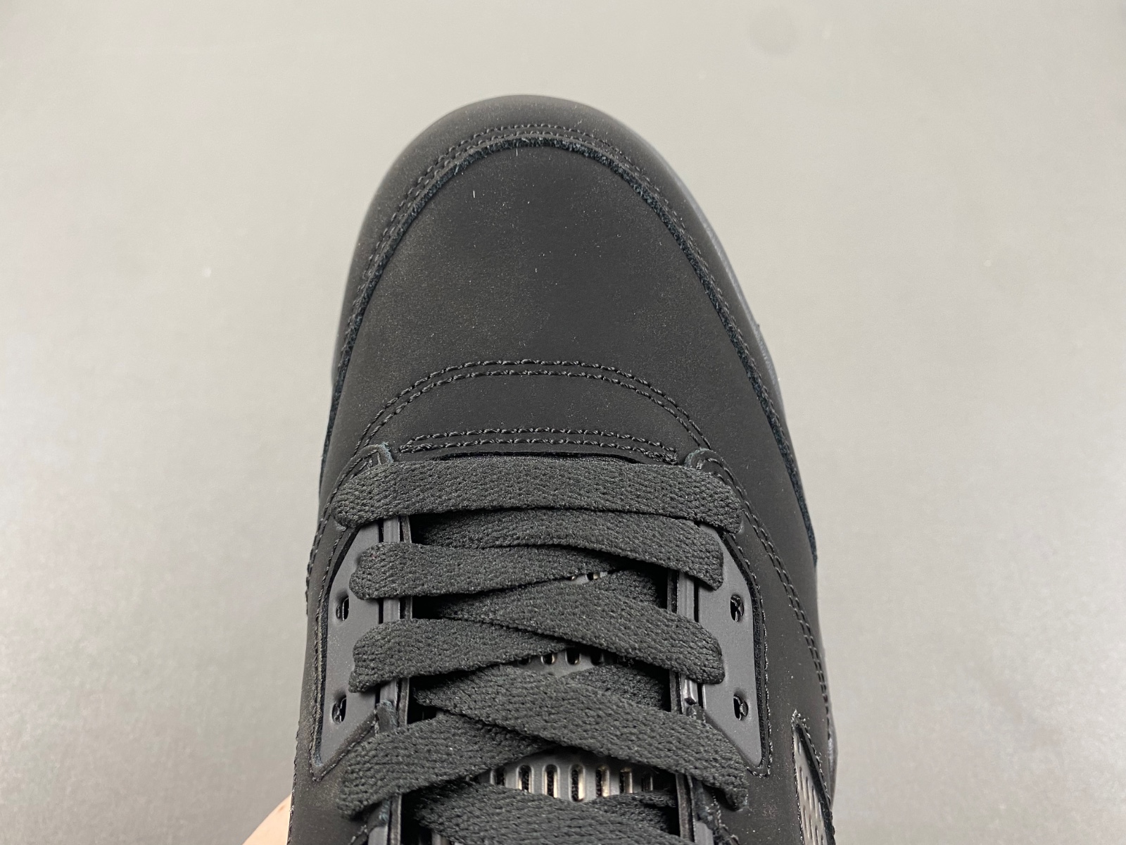 Air Jordan 5 “Black Cat” FZ2239-001