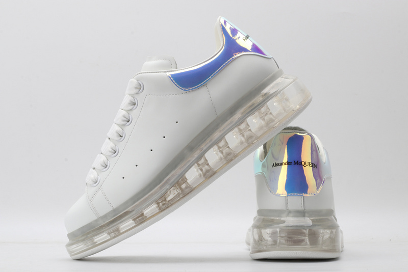 MCQUEEN OVERSIZED SNEAKER