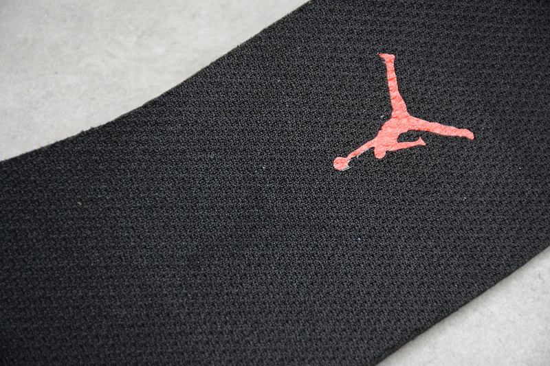 Air Jordan 1 Mid "Facetasm - Fearless" CU2802-100