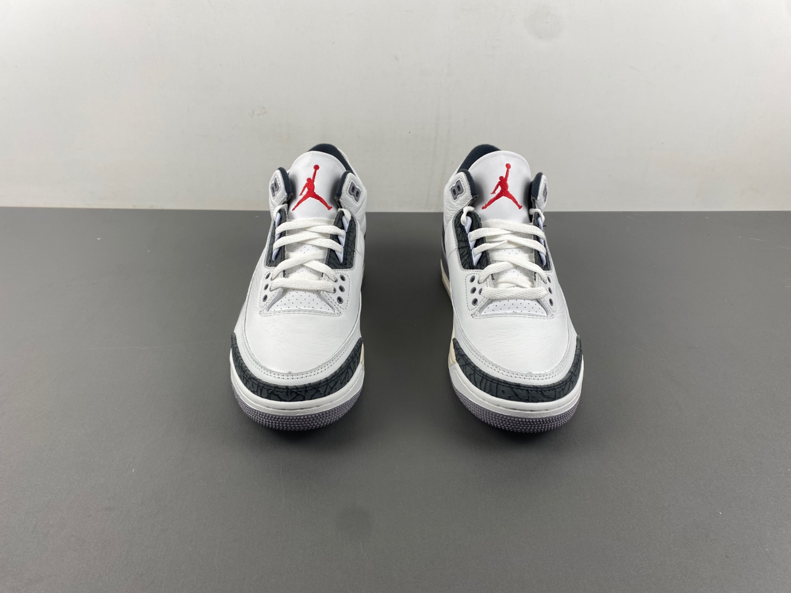 Air Jordan 3 "Cement Grey" CT8532-106