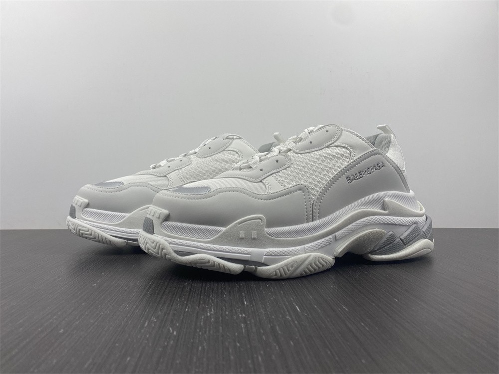 Balenciaga TRIPLE S TRAINER