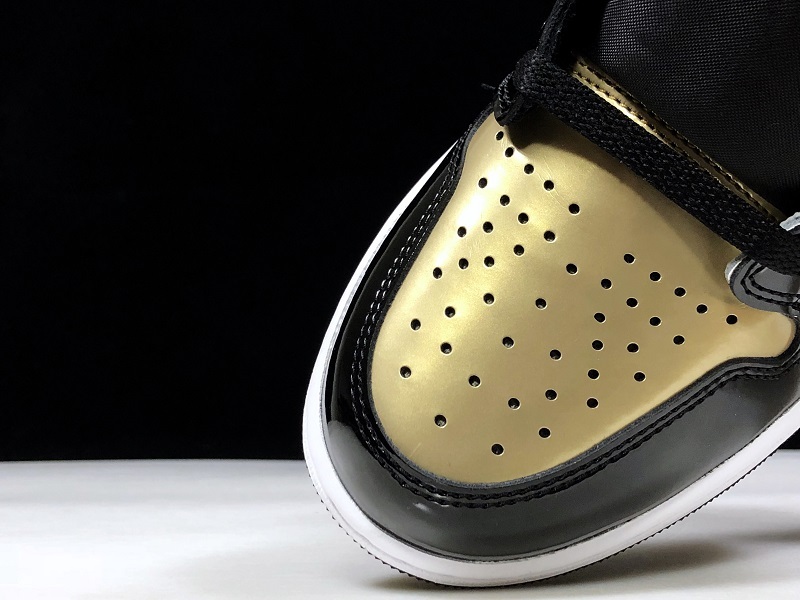 Air Jordan 1 Retro High NRG Patent Gold Toe 861428-007