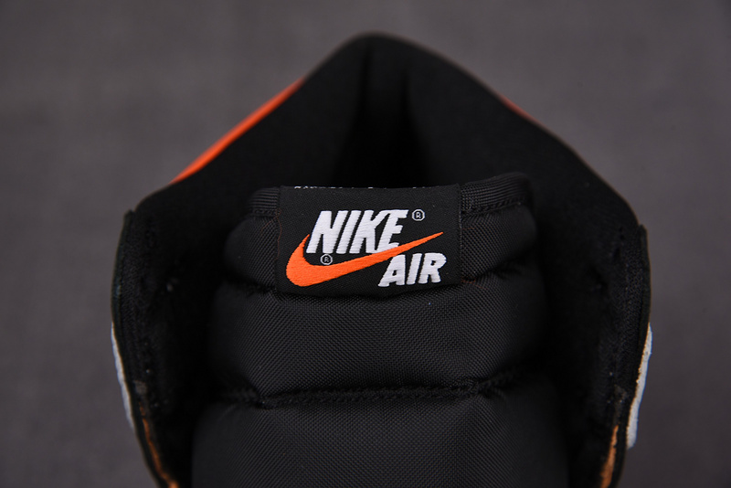 Air Jordan 1 Retro High Electro Orange 555088-180