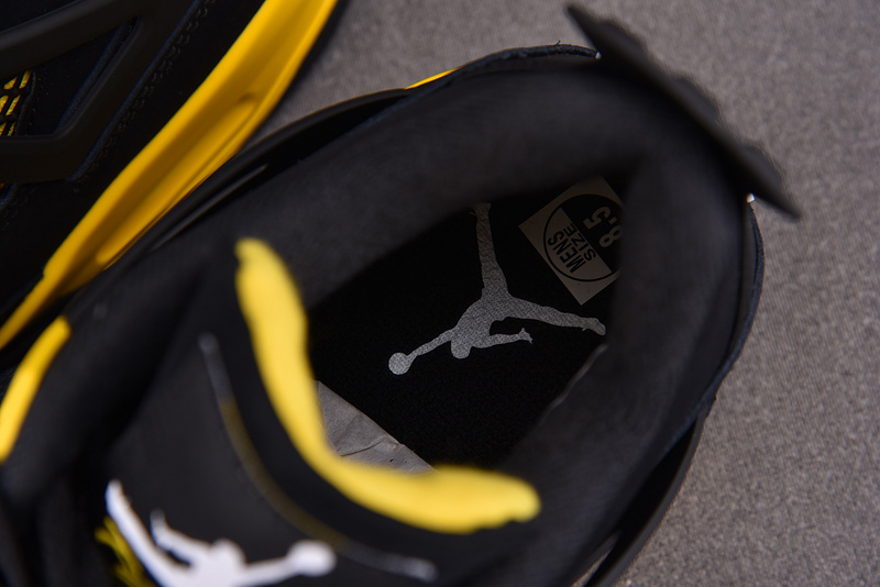 Air Jordan 4 Thunder 2023  DH6927-017