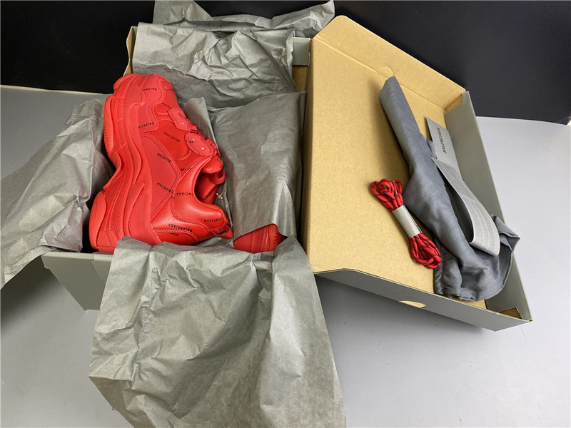 Balenciaga TRIPLE S TRAINER