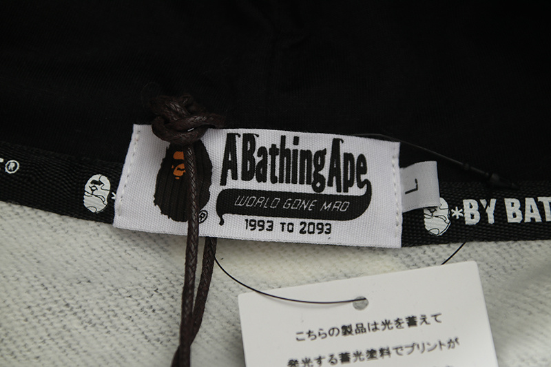 Bape Hoodie 2301024