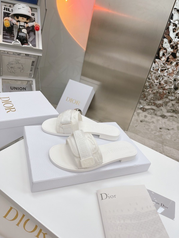 DIOR EVOLUTION SANDAL
