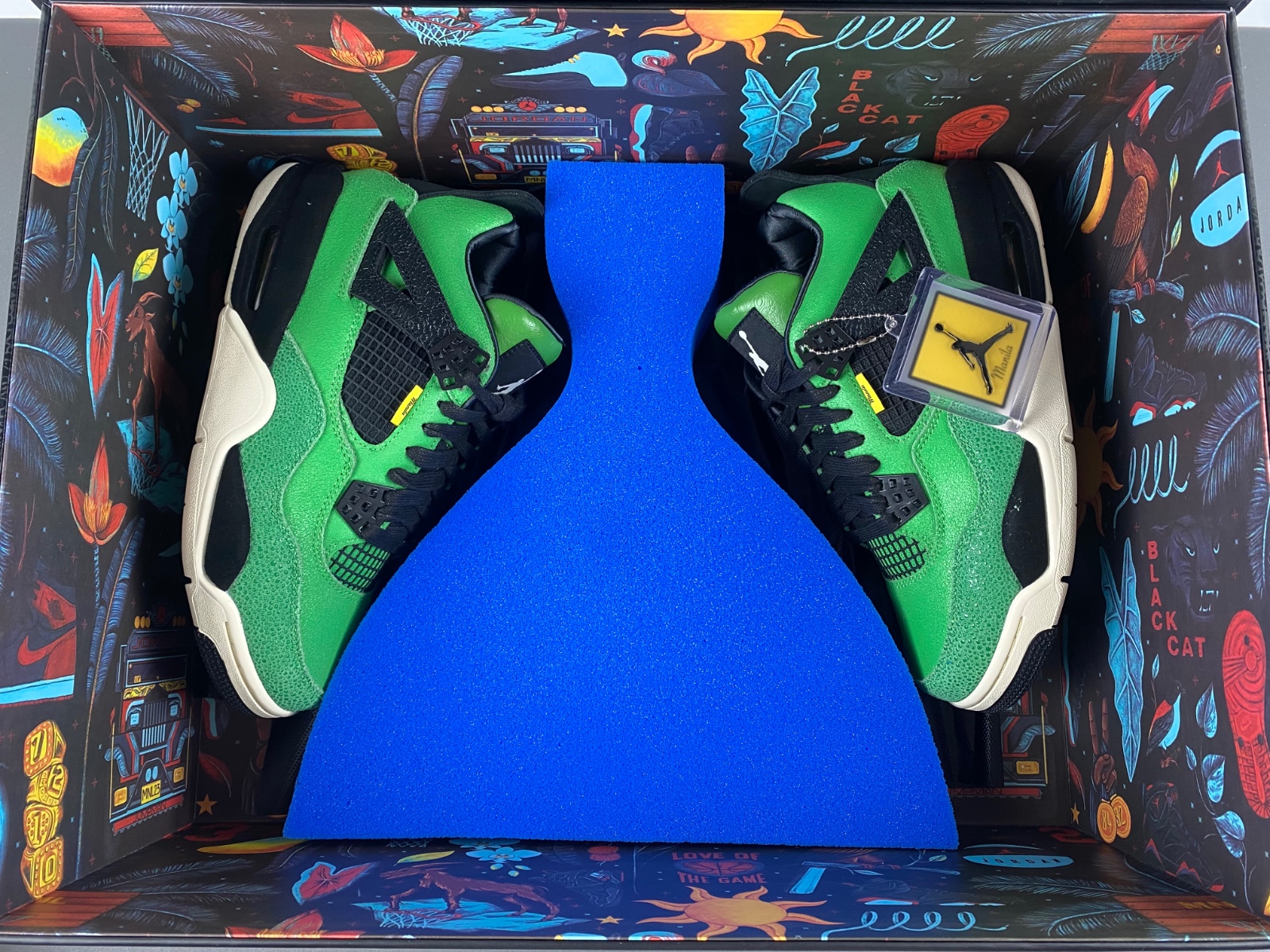 Air Jordan 4 Retro "Manila" Is Limited  AJ4-965234