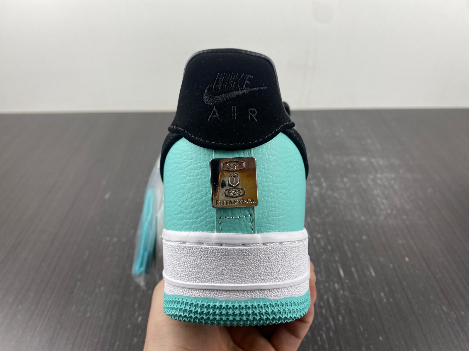 Tiffany & Co. x Nike Air Force 1 Low Blue DZ1382-002