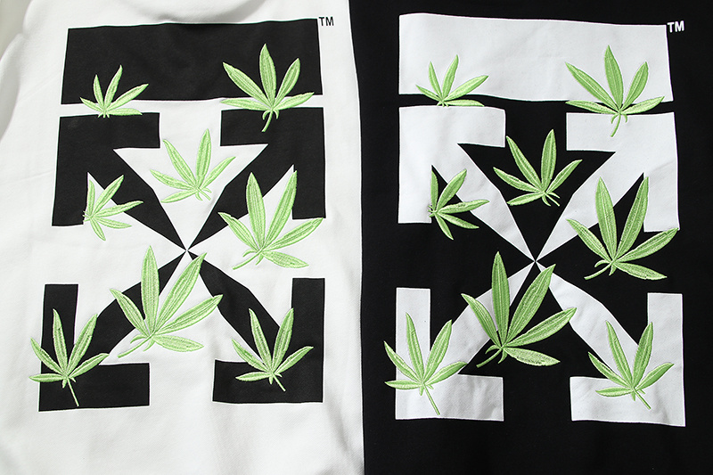 OFF-WHITE Hoodie P1900160