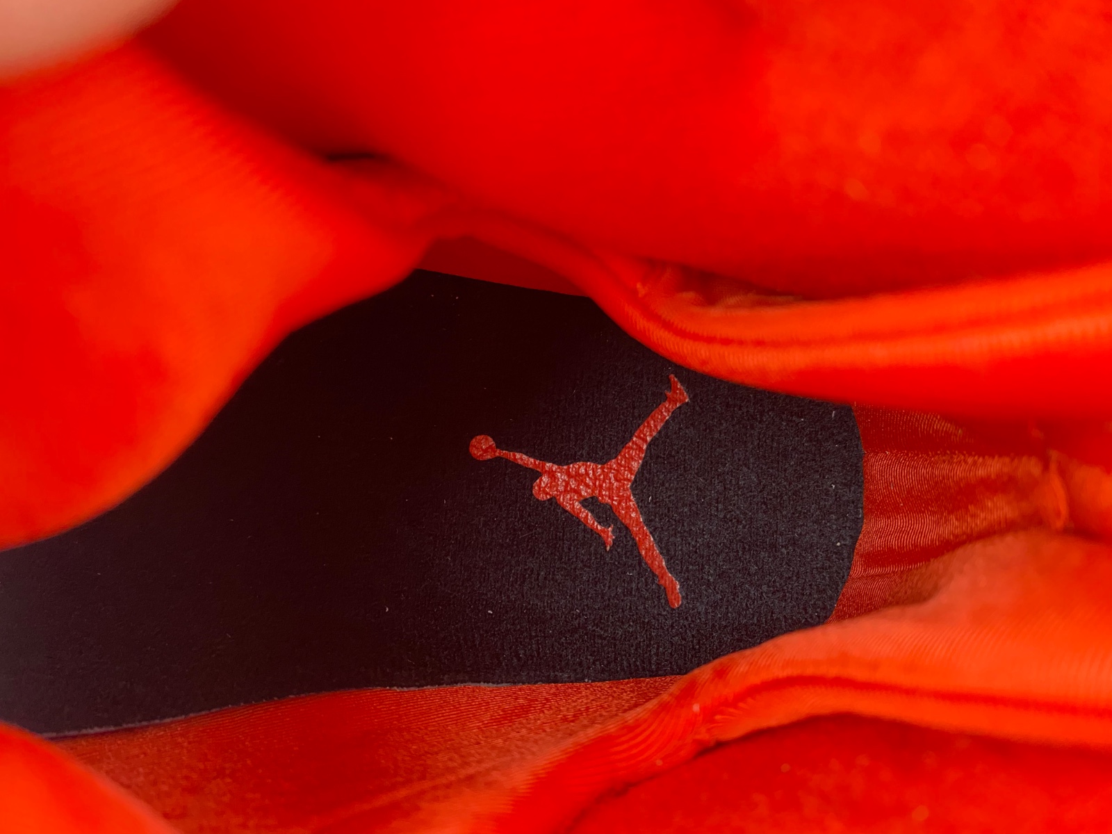 Air Jordan 9 Chile Red CT8019-600