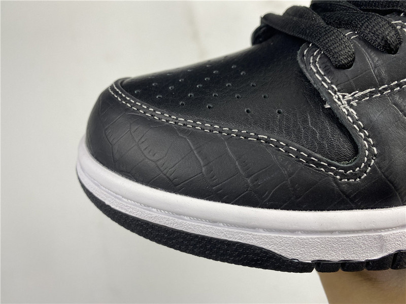 Nike SB Dunk Low Diamond Supply Co Black Diamond BV1310-001