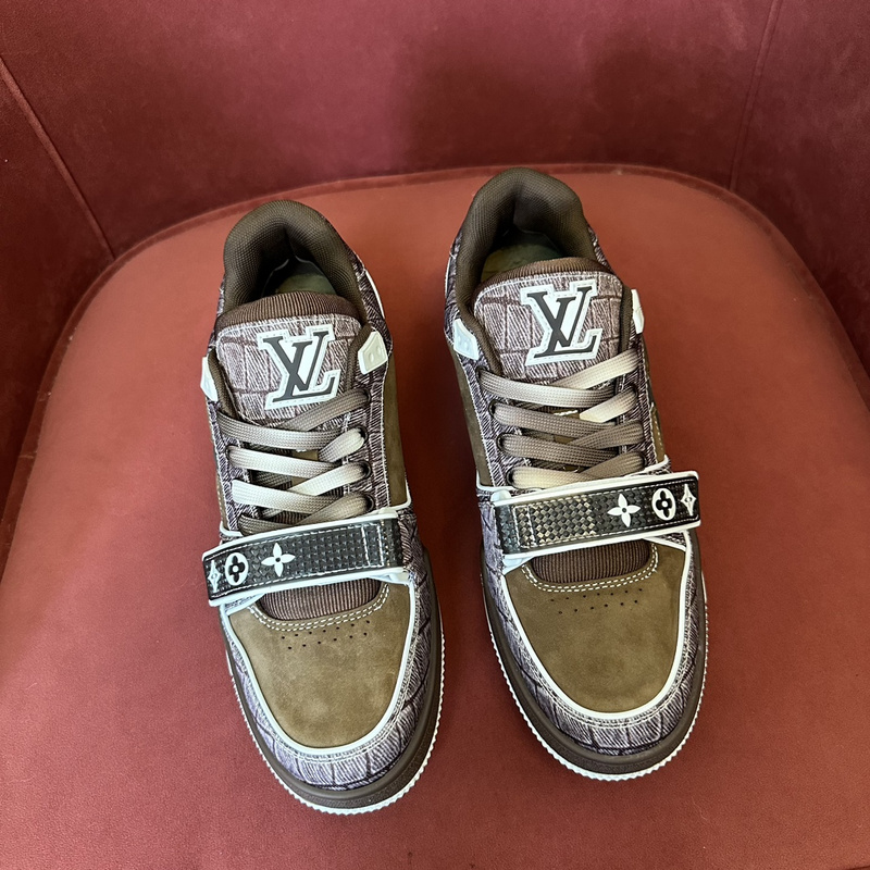 LV Trainer Sneaker