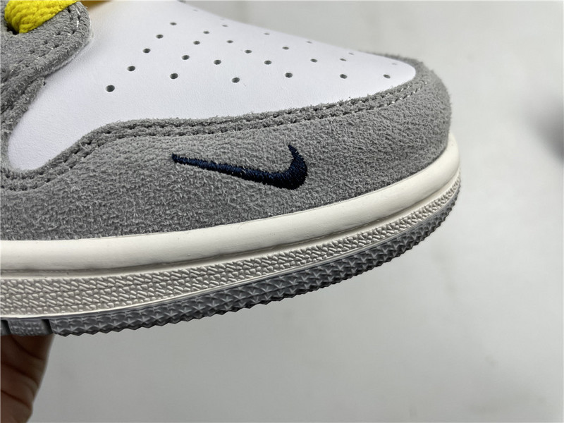 Air Jordan 1 High Switch Light Smoke Grey CW6576-100