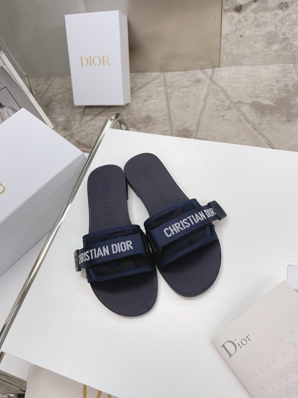 DIOR EVOLUTION SANDAL