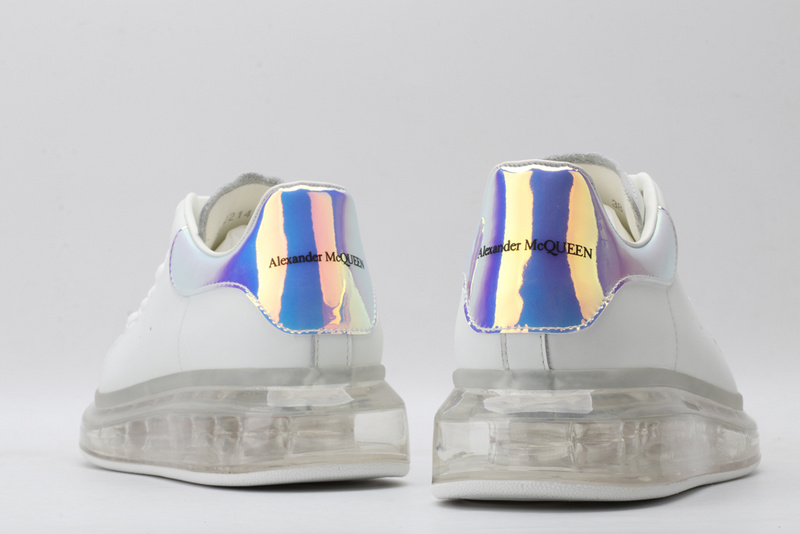 MCQUEEN OVERSIZED SNEAKER