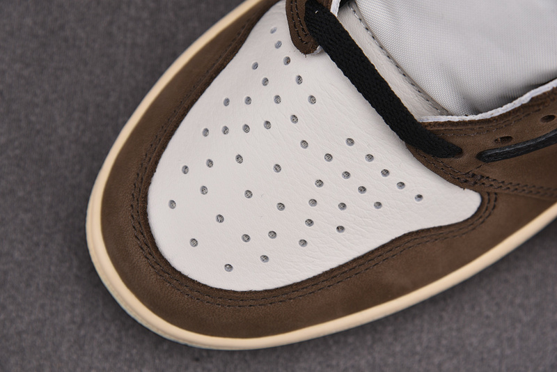 Travis Scott x Air Jordan 1 Retro High OG 