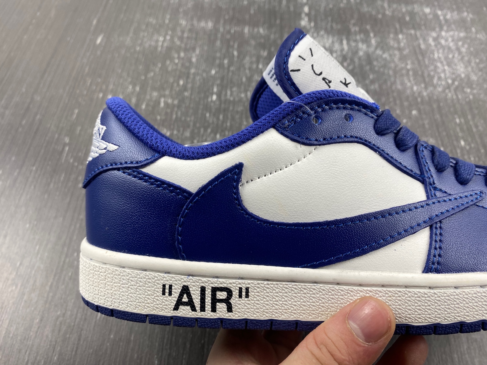 OFF-WHITE x Travis Scott x Air Jordan 1 OW custom