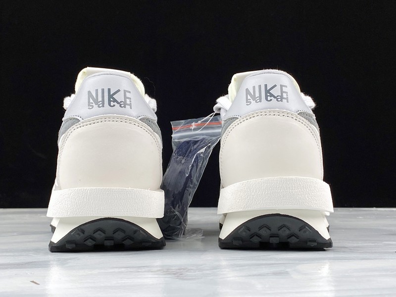 Nike LD Waffle sacai Summit White - BV0073-100