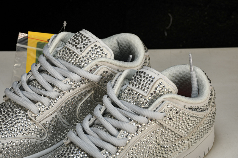 Nike Dunk Low "Cactus Plant Flea Market - CZ2670-001