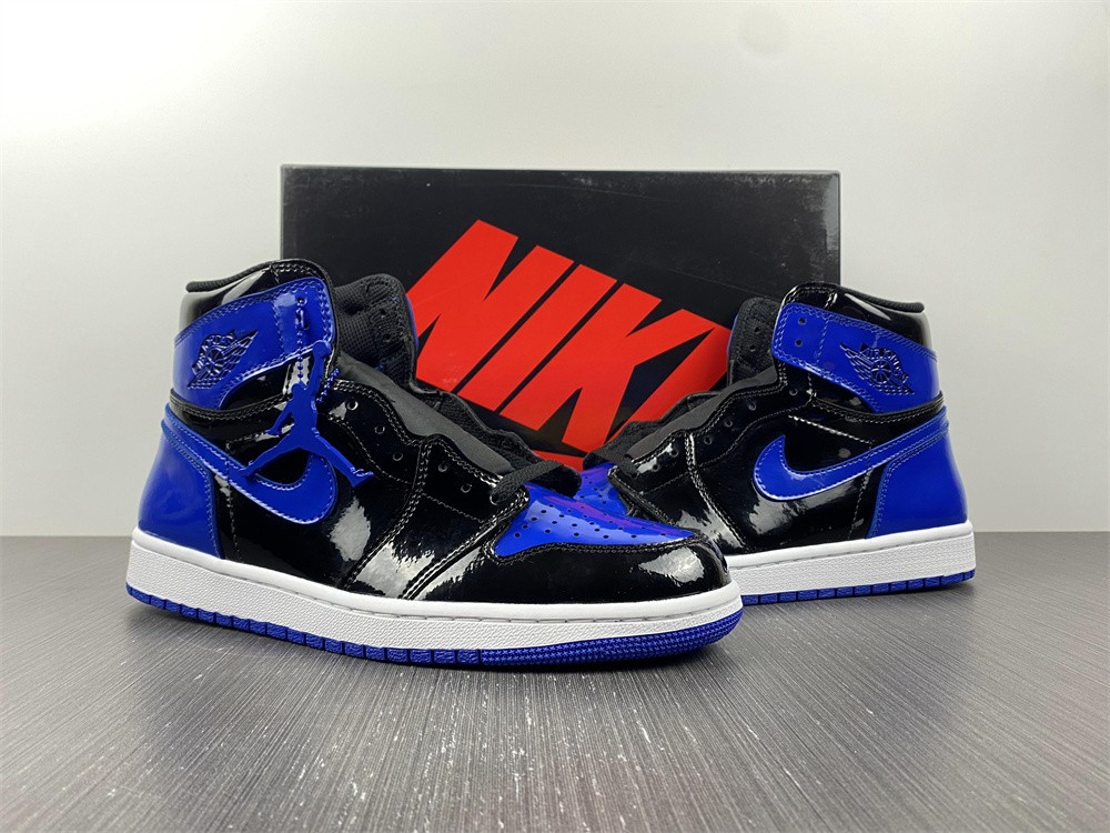 Air Jordan 1 Dark Marina Blue 555088-404