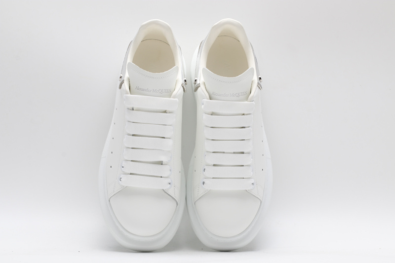 MCQUEEN OVERSIZED SNEAKER