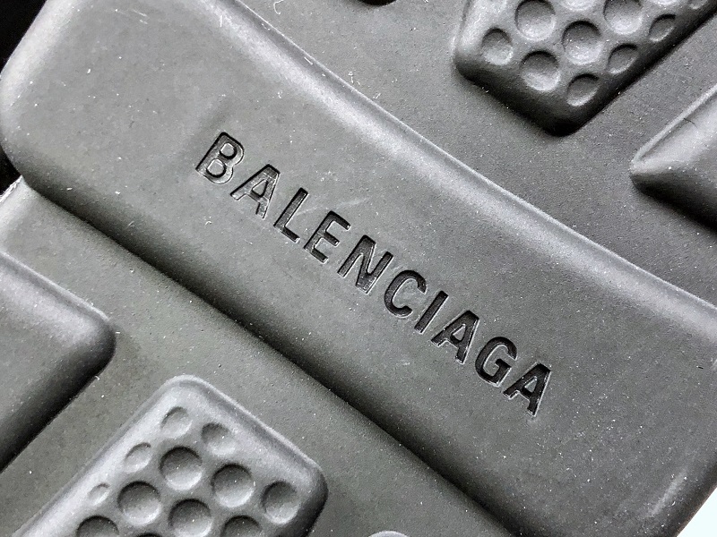 Balenciaga SPEED TRAINER
